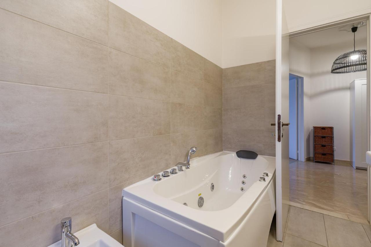 Alle Mura Apartment Verona Ngoại thất bức ảnh